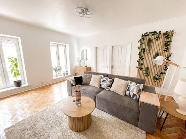 Freedom Apartments In The Heart Of Lviv - Balabana Str And Svoboda Avenue Exterior foto